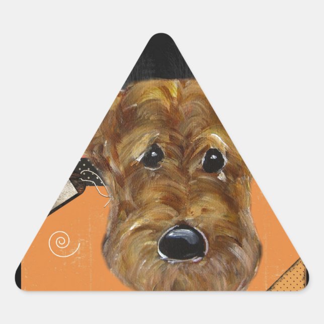 PEGATINA TRIANGULAR AIREDALE DE HALLOWEEN (Anverso)
