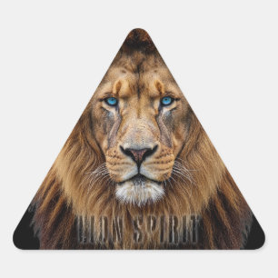 Pegatina Triangular Cara de León Majestuoso con Ojos Azules Anima Fa