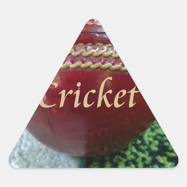 Pegatina Triangular Cricket: Impresión del arte Red Hard Ball (Anverso)