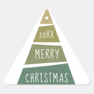 Pegatina Triangular Feliz Navidad. Árbol geométrico verde de vacacione