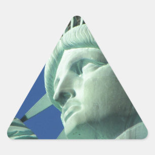 Pegatina Triangular La Estatua De La Libertad En La Ciudad De Nueva Yo