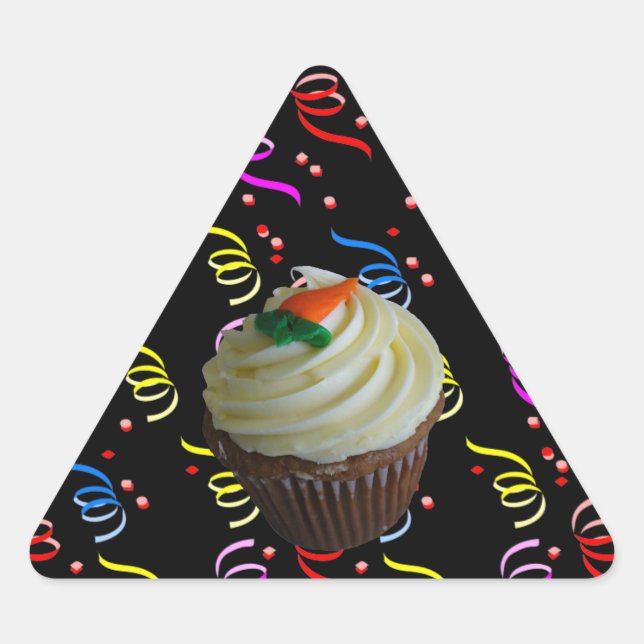 Pegatina Triangular Pastel de tarta de zanahoria con confetti (Anverso)