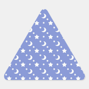 Pegatina Triangular Patrón de Pequeñas Estrellas y Lunas sobre Azul