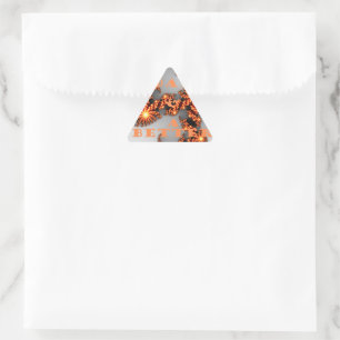 Pegatina Triangular Que tengas un día más agradable y una noche mejor