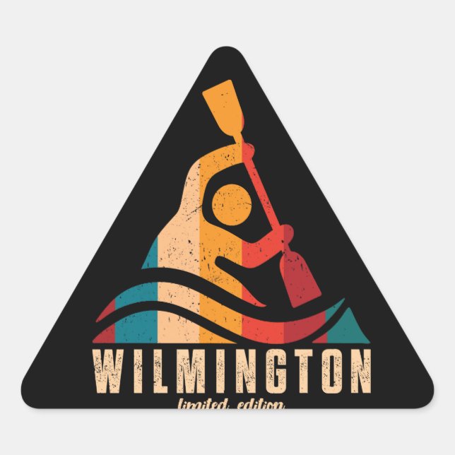 Pegatina Triangular Retro Wilmington Kayaking (Anverso)