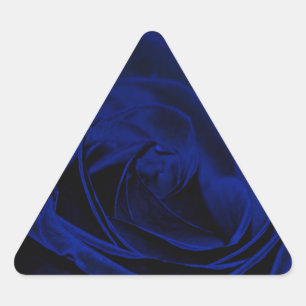 Pegatina Triangular Rosa de terciopelo azul.jpg