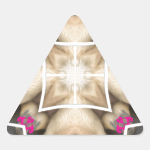 Pegatina Triangular Serengeti Splendor: Animales vibrantes ocultan art