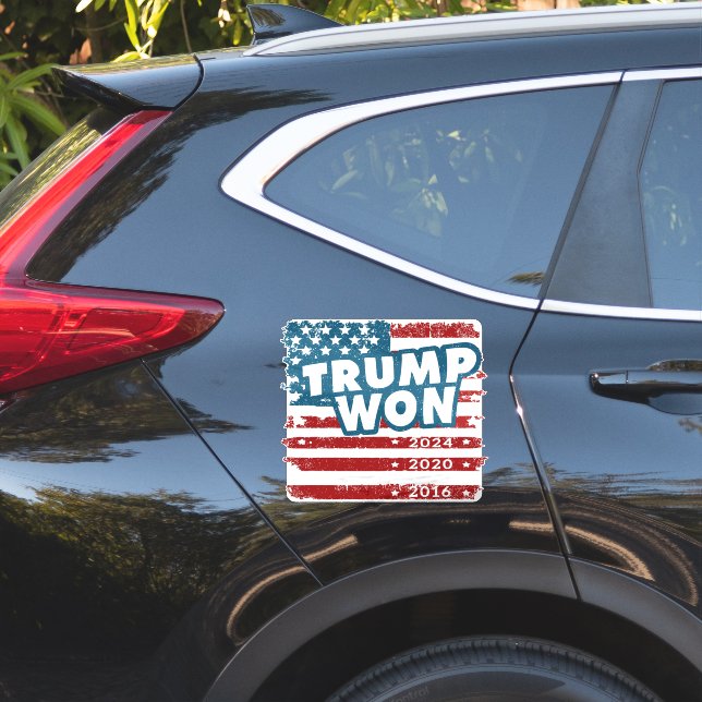 Pegatina Trump ganó 2024 (Lado del coche)