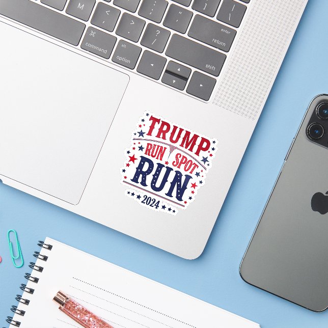 Pegatina Trump postuló a un punto de discusión sobre elecci (Ordenado portátil con iPhone)