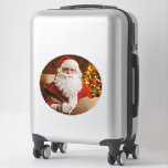 Pegatina Vintage Red Santa Claus Feliz Navidad<br><div class="desc">Vintage Red Santa Claus Feliz Pegatina navideño es muy útil durante las vacaciones. La mirada en la cara de Santa hace parecer como si estuviera haciendo la pregunta: "¿Qué quieres para los Navidades? Él está tomando notas.</div>
