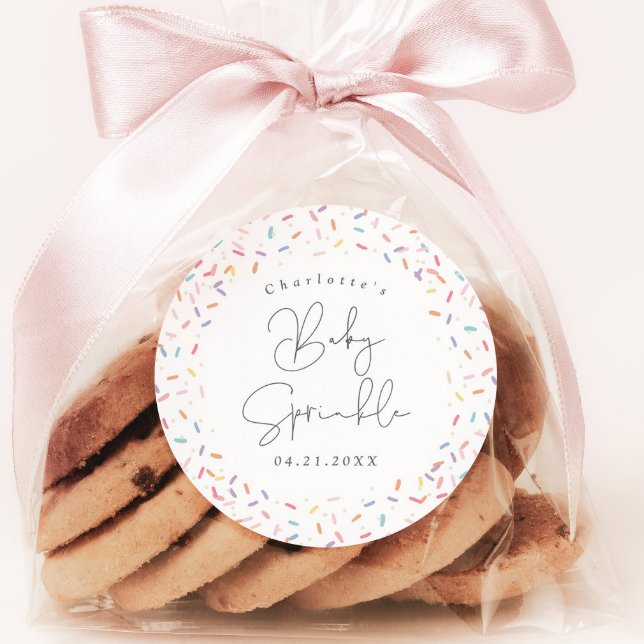 Pegatinas de Favor de Ducha de Lluvia de Bebé Ador (Cute rainbow baby sprinkle shower favor sticker or envelope closure.)