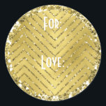 Pegatinas de Hanukkah (1 1/2" o 3") "Chevron Gold"<br><div class="desc">Pegatinas de Hanukkah/Holiday, "Chevron Gold". Personalice cambiando el tamaño del tipo de letra, el estilo, el color y la redacción. Tantos usos: De y hacia pegatinas de regalo, Gracias pegatinas en bolsas de regalo, Toppers de pasteles (pegue en el material pesado, corte el pegatina, luego tome el diente de cinta...</div>