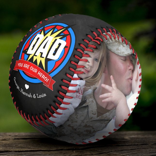Pelota De Béisbol ¡Divertido Cómic Que Eres Nuestro Héroe! Papá | Dí (Subido por el creador)