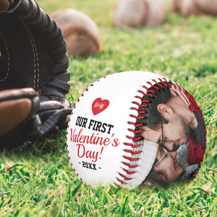 Pelota De Béisbol Foto del primer El día de San Valentín