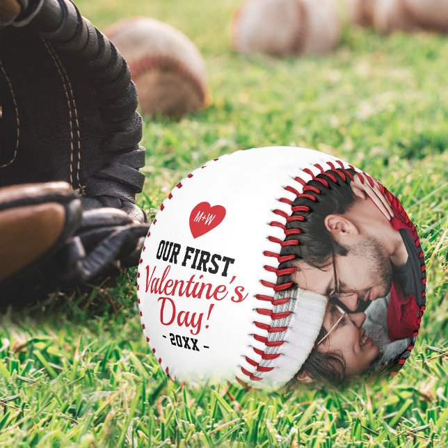 Pelota De Béisbol Foto del primer El día de San Valentín (Subido por el creador)