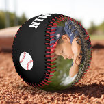 Pelota De Béisbol Personalizado Negro Béisbol para niños Nombre núme<br><div class="desc">Personalizado Negro Béisbol para niños Nombre Número Foto. Este personalizado y béisbol personalizado es un regalo perfecto para un jugador de béisbol,  compañeros de equipo y entrenador. Añade tu foto,  nombre del equipo,  tu nombre,  tu número y año. Gran interés en recordar tu deporte favorito.</div>