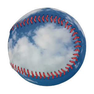 Pelota De Béisbol Una capa de nubes