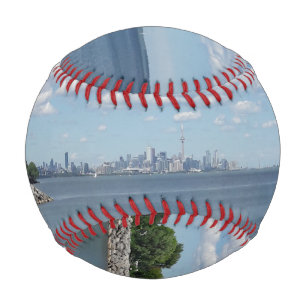 Pelota De Béisbol Vista De La Línea De Esquí De Toronto Desde El Lag