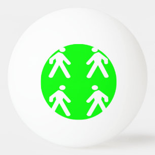 Pelota De Ping Pong Caminar por el verde