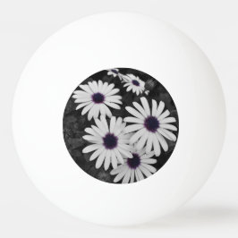 Pelota De Ping Pong El sutil contraste de la naturaleza