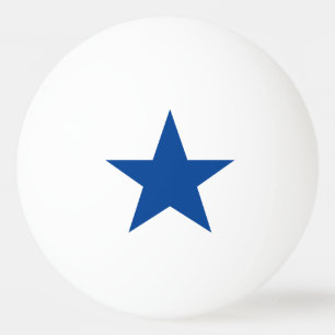 Pelota De Ping Pong Estrella azul en un blanco