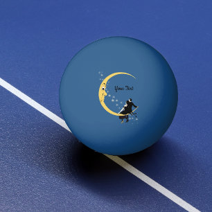 Pelota De Ping Pong Pareja Romántica Sentada en una Luna Creciente Eno