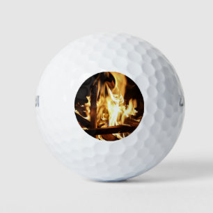 Pelotas De Golf A través de las llamas