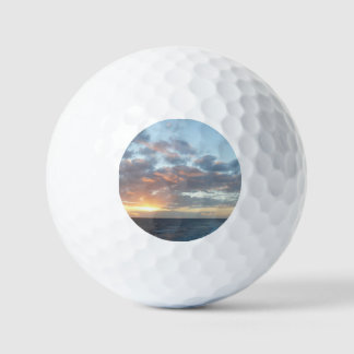 Pelotas De Golf Amanecer en el mar I Pastel