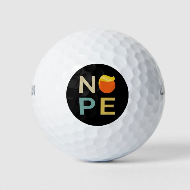 Pelotas De Golf Anti-Trump - Edición No III (Anverso)
