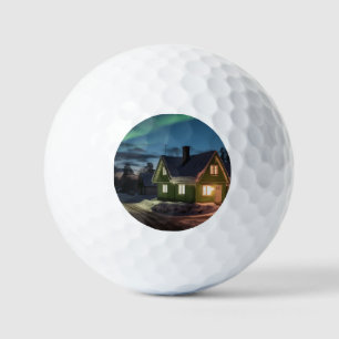 Pelotas De Golf Aurora borealis sobre la cabaña de invierno