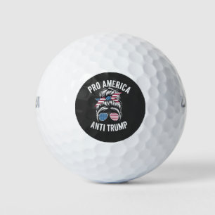 Pelotas De Golf Bandera estadounidense anti-Trump anti-Estados Uni