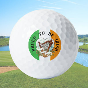 Pelotas De Golf Bandera irlandesa con arpa vintage y trébol 