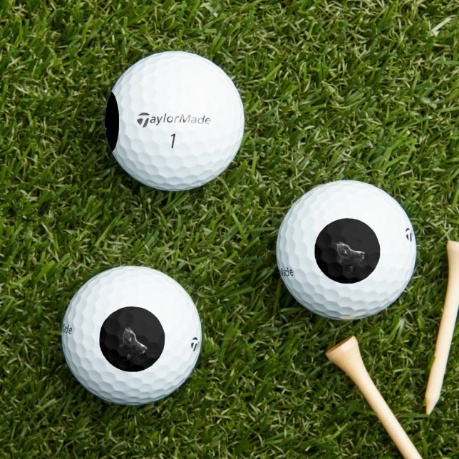 Pelotas De Golf bc sobre negro (Césped in situ)