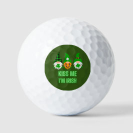 Pelotas De Golf Bésame soy irlandés St. Patrick's Day Gnome Shamro