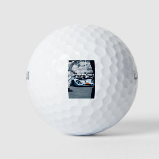 Pelotas De Golf Blue and orange race car