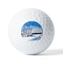 Pelotas de Golf Brillantes de Invierno Nevado