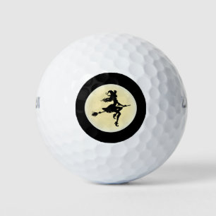 Pelotas De Golf Bruja en una escoba