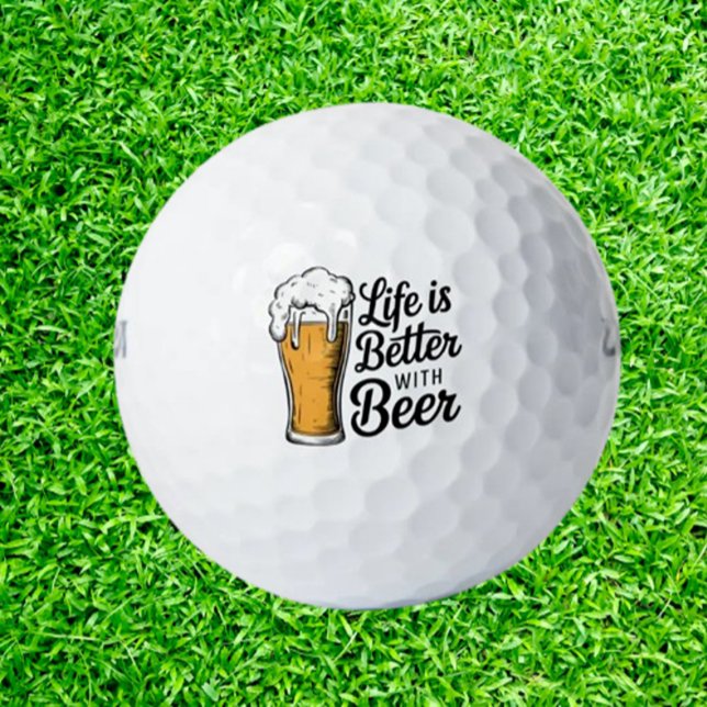 Pelotas De Golf Celebrating Beer (Celebrate dad's love for golf and beer with our funny designs! )