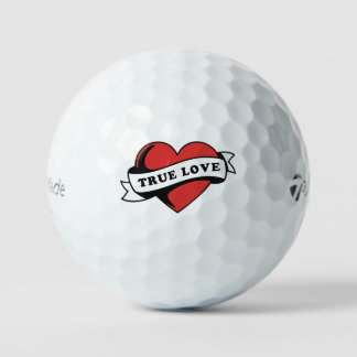 Pelotas De Golf Corazón del tatuaje del amor verdadero | Diseño ro