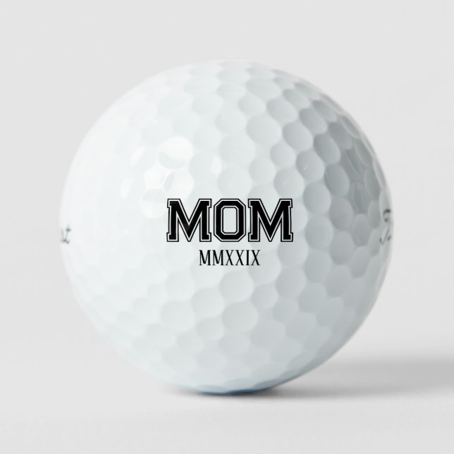 Pelotas De Golf Customizable 'Mom' Established Roman Numerals Gift (Anverso)
