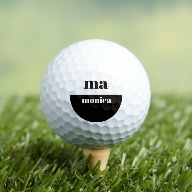 Pelotas De Golf elegant black &white script monogram initial  (Camiseta in situ)