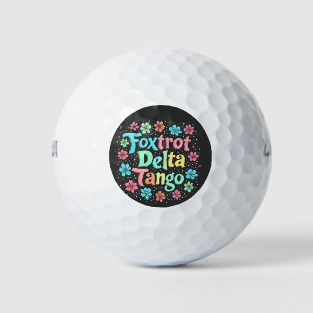 Pelotas De Golf Floral sutil anti Trump 8647 anti Maga (Anverso)