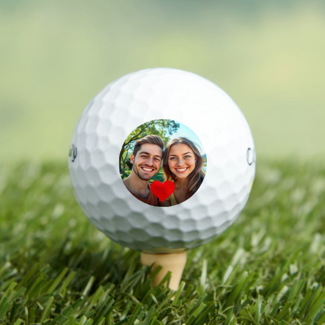 Pelotas De Golf Foto personalizado Red Heart Valentines Gift (Camiseta in situ)