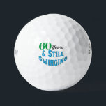 Pelotas De Golf Funny Golf Balls 60 cumpleaños<br><div class="desc">Celebra el cumpleaños número 60 de un golfista con estilo con la edición de cumpleaños número 60 de Funny Golf Balls. Estas pelotas de golf hacen un regalo divertido y único para cualquier aficionado al golf que llegue a esta edad de hitos. Con la divertida inscripción "¡60 años y todavía...</div>