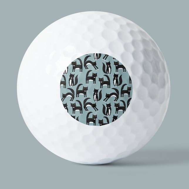 Pelotas De Golf Gatos de Tuxedo en blanco y negro (Subido por el creador)