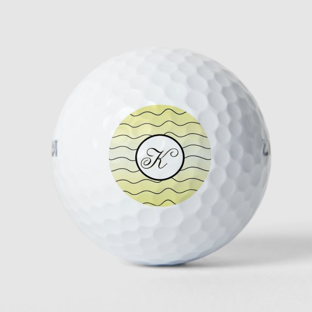 Pelotas De Golf Lemon Yellow Fancy Initial Black Text (Anverso)
