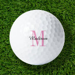 Pelotas De Golf Monograma rosa inicial y nombre personalizado<br><div class="desc">Eleva tu juego de golf con nuestras bolas de golf personalizado, personalizadas con un sencillo original de monograma clásico y un overlay de nombre de guión. Elija entre una amplia selección de colores para crear un diseño atemporal que sea verdaderamente único. Estas pelotas de golf son un regalo perfecto para...</div>