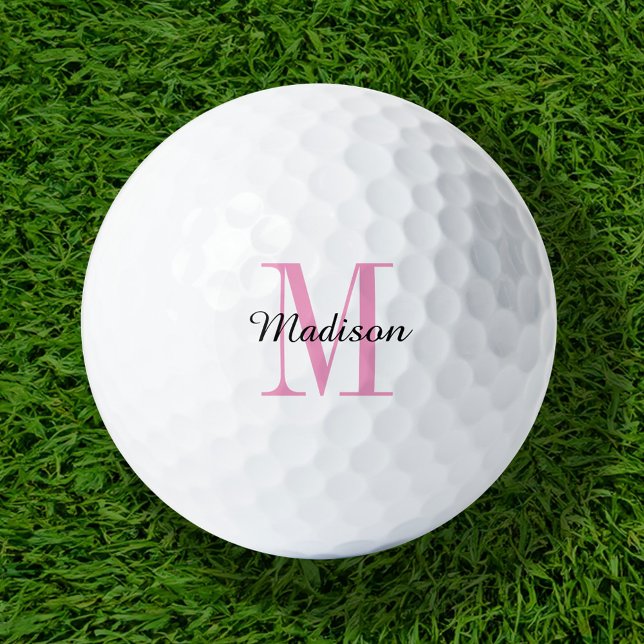 Pelotas De Golf Monograma rosa inicial y nombre personalizado (Subido por el creador)