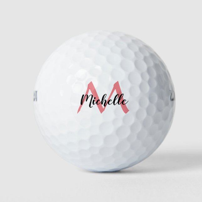 Pelotas De Golf Monograma rosa personalizado Añadir nombre (Anverso)