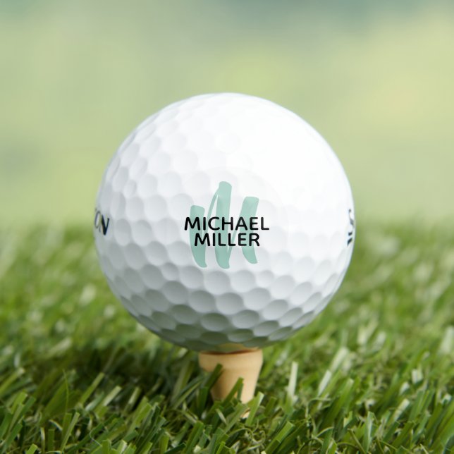 Pelotas De Golf Monograma simple con su nombre (Camiseta in situ)